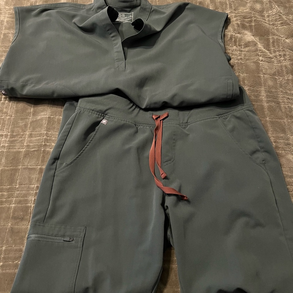 Figs Bonsai Scrub Set!